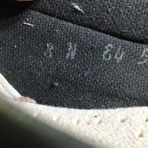 Shoes by SAS Tri pad soft step size 8 Tiny scratch shown - Picture 11 of 11